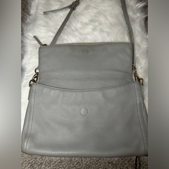 Kate Spade New York - Pebbled Grey Crossbody Bag - Picture 3 of 16